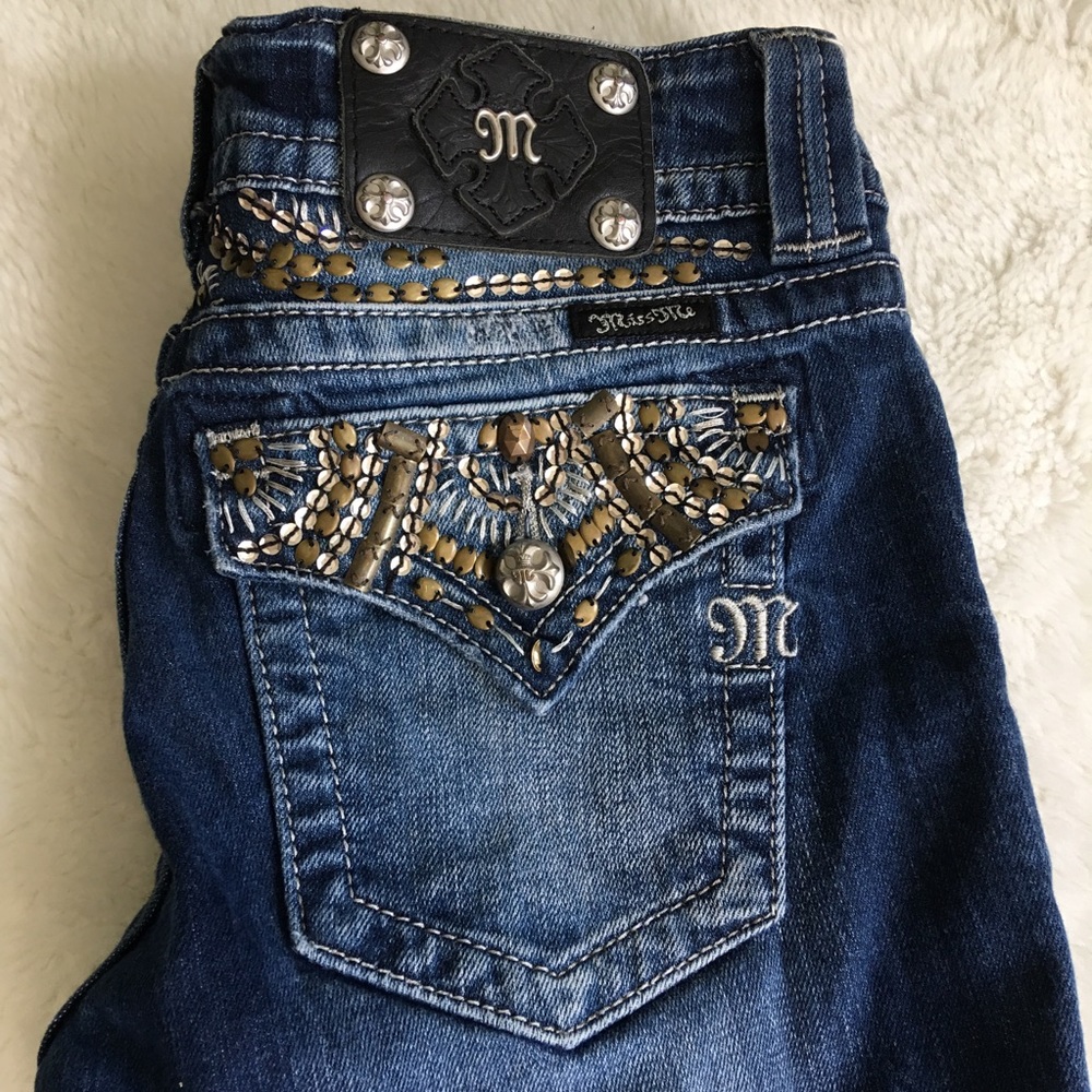 Miss Me for Buckle Crop Jeans Size 28x17.5”